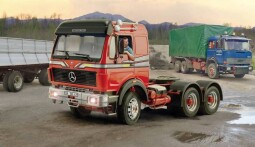 Italeri 3943 Mercedes Benz 2238